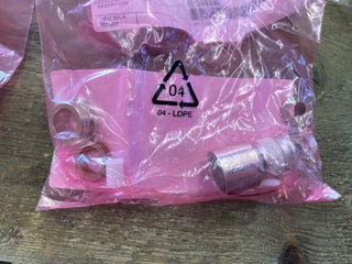 Huber+Suhner 11_TNC-50-7-2/133_NE Steckverbinder | TNC Stecker 50 Ohm | NEU0