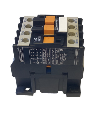 Telemecanique CA2 DN31 Hilfsschütz | 220V AC | 3S + 1Ö | Top Zustand3