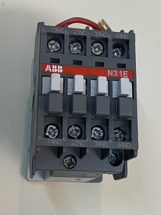 ABB N31E Hilfsschütz / Schützrelais (3 NO / 1 NC) – Gebraucht5