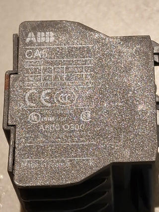 ABB CA5-22M Hilfskontaktblock 1SBN010040R1122 Hilfsschalterblock 2S/2Ö Gebraucht6