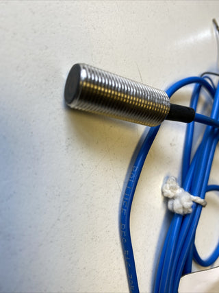 BALLUFF BES M8 Induktiver Näherungsschalter NAMUR 7,7 → 9 V DC, zylindrisch 1 mm2