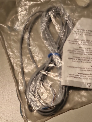 Festo SME-8-K-LED-24 Näherungsschalter 150855 Magnetischer Zylindersensor Neu3