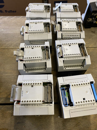 Moeller LE4-116-DX1 PS4 Digital-Modul lokale Erweiterung 16 Eingänge –4