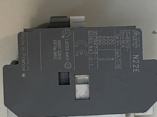ABB N22E Hilfsschütz 1SBH141001R8822 230-240V 50Hz / 240-260V 60Hz2