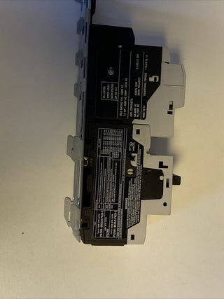 Moeller PKZM0-1,6 Motorschutzschalter 1,0-1,6A + Hilfsschalter SE00-11-PKZ05