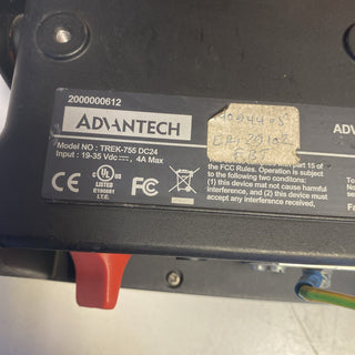 Advantech TREK-755 Fahrzeug-PC 10,4" Touch IP65 Industrie-PC geb4