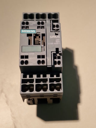 Siemens SIRIUS Leistungsschütz 3RT2026-2AP00 | 11kW | S0 | Federzug
