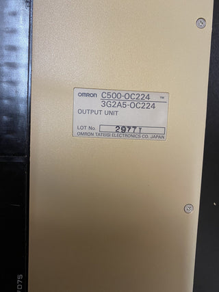 Omron C500-OC224 / 3G2A5-OC224 Output Modul geb0
