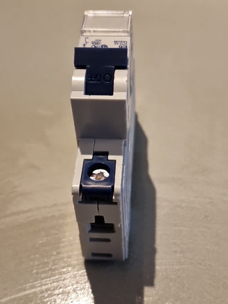 ABL Sursum 1E6UM  Leitungsschutzschalter/E6A / 277VAC2