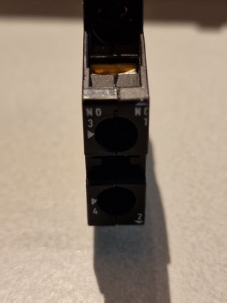4xKlöckner Moeller Lampenfassungselement EF IEC 9473