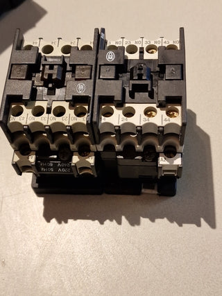 2xKlöckner Moeller DIL R 40 COIL 220V 50HZ 240V 60HZ#16