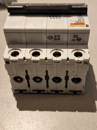 Merlin Gerin Multi 9 C60N C32 3-polig Leitungsschutzschalter | 3P LS-Schalter |2