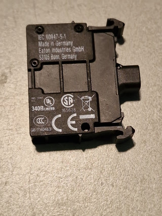 2x Eaton M22-CLED230-G LED-Element Grün 264 V1