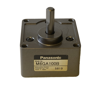 Panasonic M6GA100B Getriebe Gear Head 100:1 für 6W Motor – Neu & Unbenutzt