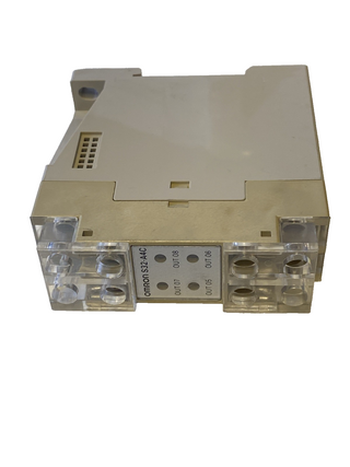 Omron S32-A4C Ausgangs-Erweiterungseinheit (Output Expansion Unit)3