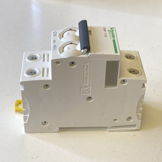 Schneider A9F18216 Leitungsschutzschalter Acti9 iC65N 2P 16A C-Char 6kA NEU2