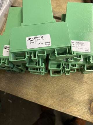 Phoenix Contact 2943259 Halbleiterrelais 24V DC / 2A 10–30V DC Ausgang gebraucht6