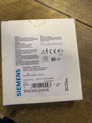Siemens 3RS1800-2HP00 AC/DC 24 V als auch AC 220–240 V (50/60 Hz)1