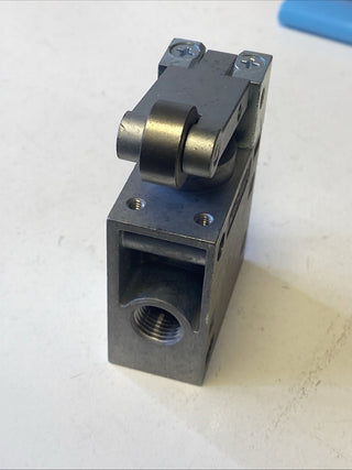 FESTO LO-3-1/4-B (8989) Kipprollenventil 3/2-Wege G1/4 – Unbenutzt4