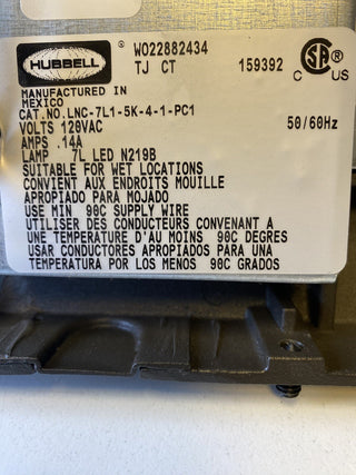 NEU Hubbell LNC-7LU-5K-4-1-PC1/PCU LED Wandleuchte Außenbereich 17W 5000K 1557lm11