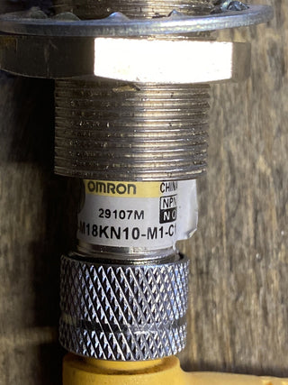 Omron E2G-M18KN10-M1-C1 Induktiver Sensor M18 NPN 10mm – gebraucht