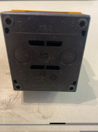  Eaton Moeller M22-PV/KC02/IY Not-Halt-Taster im Gehäuse – NEU & OVP 