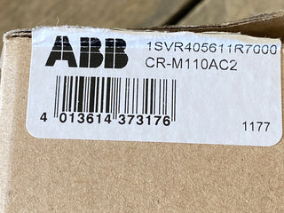 10x 1SVR405611R7000 Leistungsrelais, Schnittstelle, DPDT, 110 VAC, 12 A, CR-M,0
