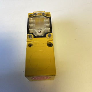 Turck MP-15H-VP4X Induktiver Näherungssensor | PNP Wechsler3