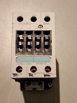 Siemens SIRIUS Leistungsschütz 3RT1034-1BB40 (Gebraucht)0
