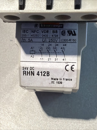 Telemecanique Rhn 412b Umschaltung Relais Mit Basis,5A,250V,1