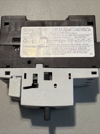 Siemens Leistungsschalter / Circuit Breaker 3RV1021-1FA103