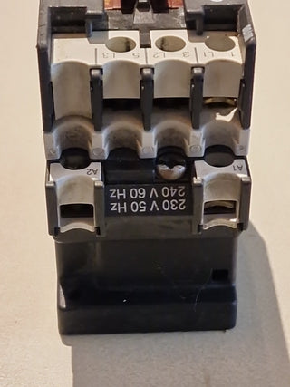 Moeller Leistungsschütz DILOOAM 230V 50HZ 240V 60HZ #12