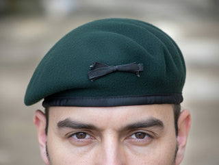 US Army Green Beret DLA100-91-D-4052/0003 Sz 6 3/4 Desert Storm 19910