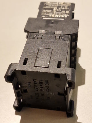 Siemens 3TH2031-0BB4 31E Schütz Hilfsschütz Contactor 24V mit 3TX4431-2A4
