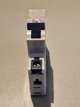3x ABL Sursum 1E3,5UM  Leitungsschutzschalter/E 3,5A / 277VAC1