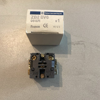 1x Telemecanique / Schneider Electric Lampenfassung ZB2-BV6 – 22mm – BA9s – Neu