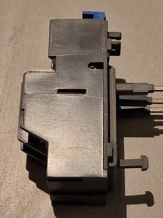 ABB TA25DU-4.0 Thermal Overload Relay 4A 690V 3 Poles #12
