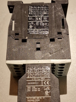 Moeller DIL A-40 Schütz + DIL A-XHI04 Hilfskontakt geb3