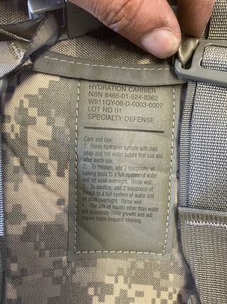 US-Army, Molle II Trinksystemträger, mit 3L, 100oz.4