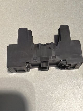 8 x Schrack Technik DIN-Schienenfassung YPT78703 für PT3x Relais, 11-polig, 10A1