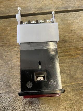 6 STÜCK 03-121-011 EAO LTD IL PUSH MOM SA 1DC SCH 24X482