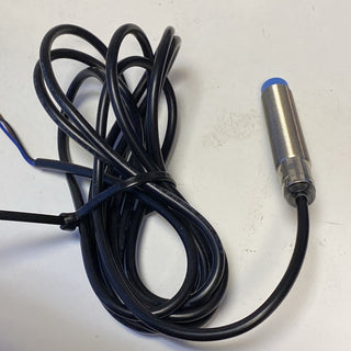 SICK IME12 M12 Näherungssensor Induktiv, Gewinderohr 4 mm PNP 10 → 30 VDC / 2008