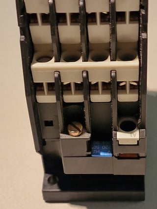 Siemens Hilfsschuetz 3TH4244-0AP0 44E 4NO 4NC 230V50Hz#93