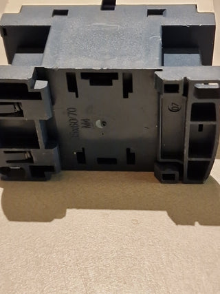 Telemecanique CAD32E7 Hilfsschütz | TeSys | 48V AC | 3 NO + 2 NC | Gebraucht4