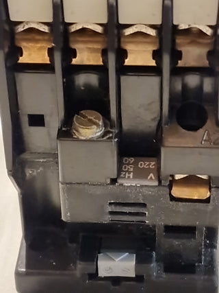 Siemens 3TH 82 62-0A Schütz 6NO 2NC Spule 220V AC1