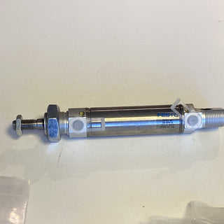 Festo DSNU-25-50-PPV-A Rundzylinder (19246) – Hub 50mm, Ø 25mm – Unbenutzt