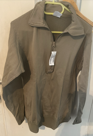 US Army Gen III Level 2 ECWCS Waffle Fleece Shirt – TAN 499 – NEU (Größen S - X