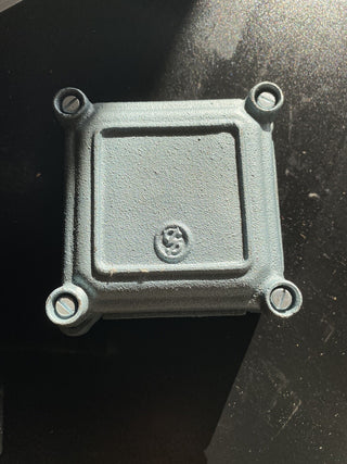 30er Jahre Abzweigdose aus Aluminium, eckig  Stromverteiler Kasten0