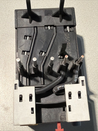Motorschutzrelais Klöckner Moeller ZB12-4 Überlastrelais Overload Relay 2,4...4A2