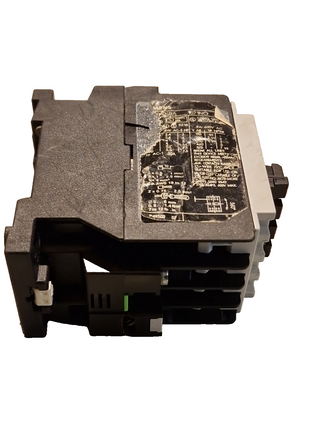 Siemens Schütz 3TF3010-0A | 3-polig | 9A | 1S (NO) Hilfskontakt | [Spulenspannun4